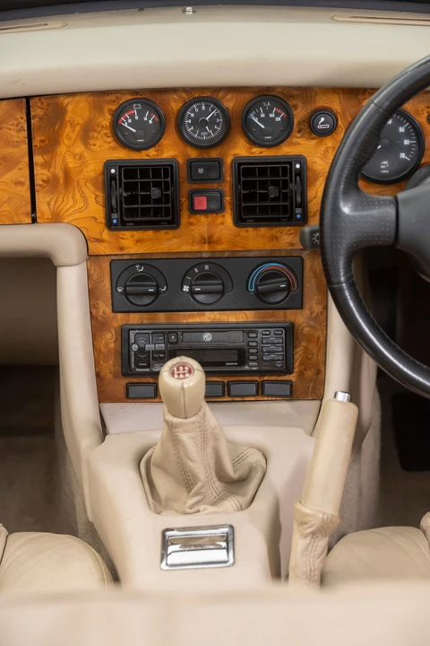 1997 MG RV8 - Image 13 of 31