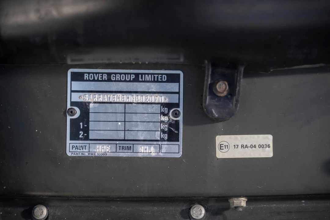 1997 MG RV8 - Image 30 of 31