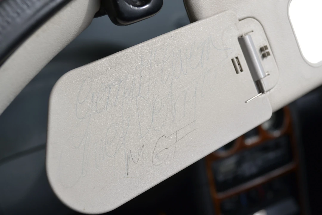 1997 MG F - Image 2 of 4