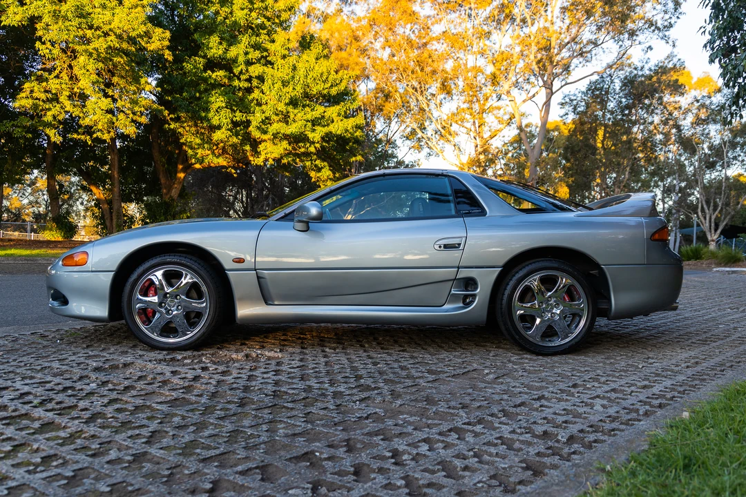 1997 Mitsubishi 3000GT Series 3 - Image 5 of 31