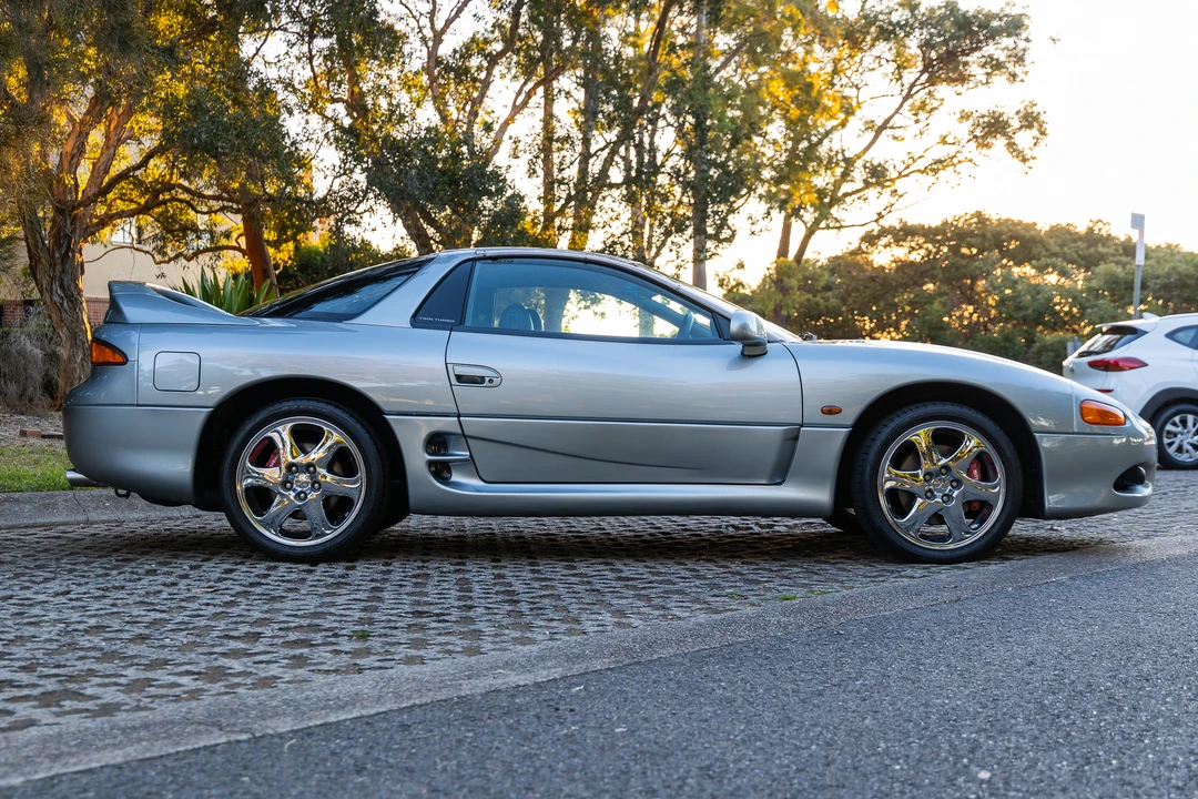 1997 Mitsubishi 3000GT Series 3 - Image 9 of 31