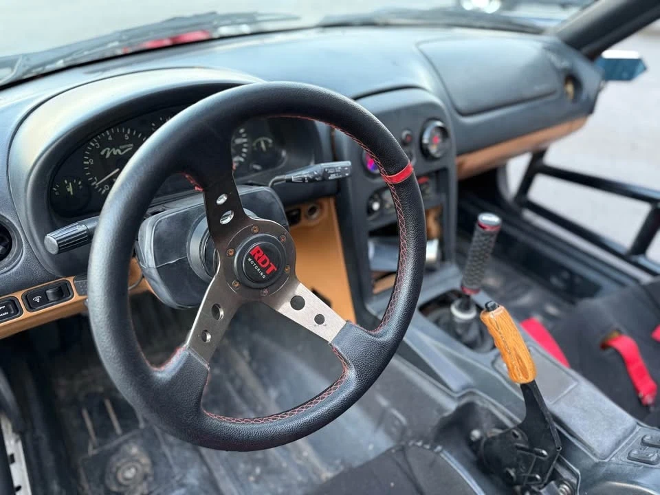 1997 Mazda NA MX-5 Miata - Image 8 of 9