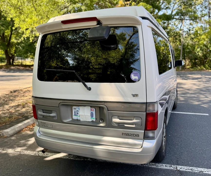 1997 Mazda Bongo 3rd Gen - Image 11 of 31