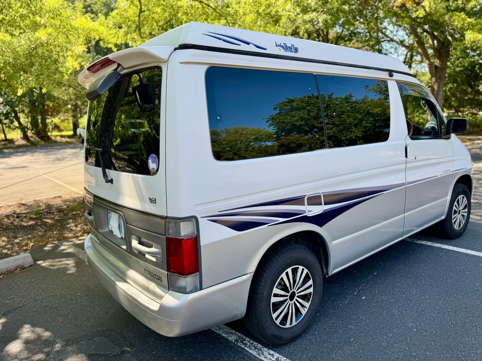1997 Mazda Bongo 3rd Gen - Image 12 of 31