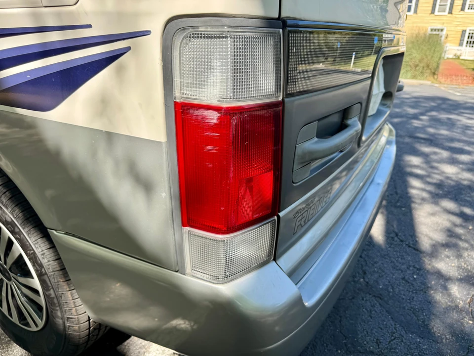1997 Mazda Bongo 3rd Gen - Image 24 of 31