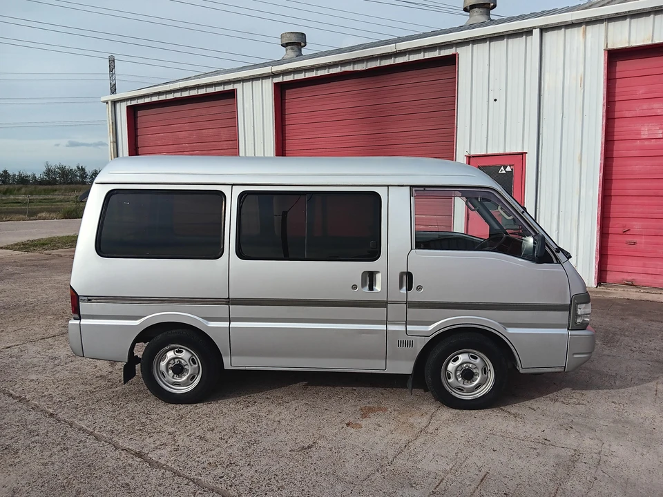 1997 Mazda Bongo 3rd Gen - Image 13 of 31