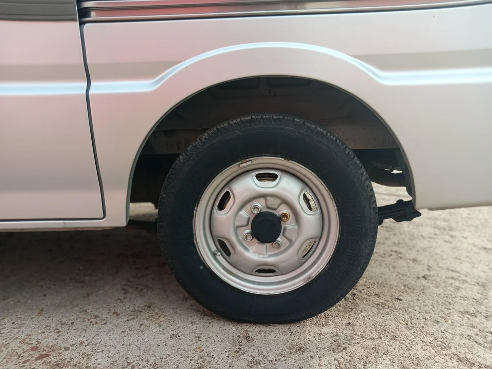 1997 Mazda Bongo 3rd Gen - Image 19 of 31