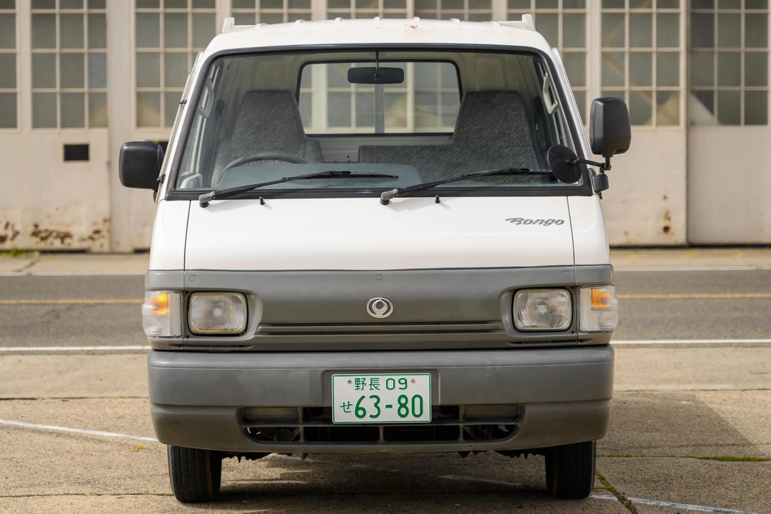 1997 Mazda Bongo 3rd Gen - Image 2 of 31