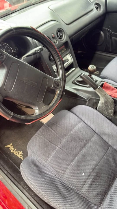 1997 Mazda NA MX-5 Miata - Image 5 of 8