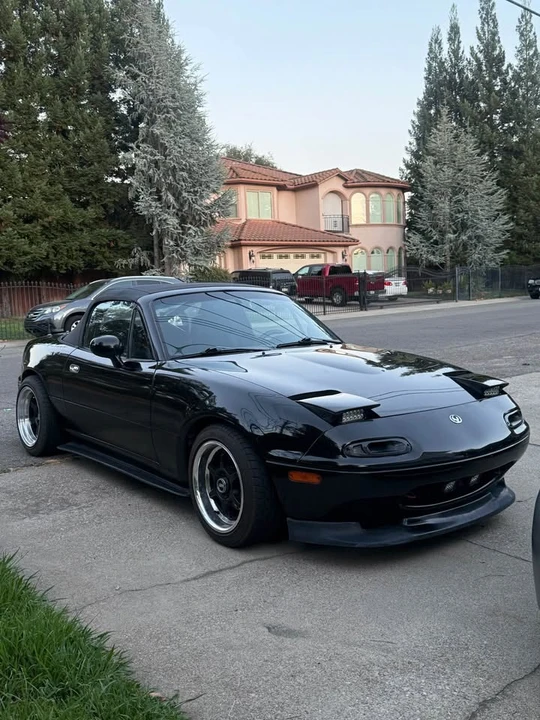 1997 Mazda NA MX-5 Miata - Image 9 of 9