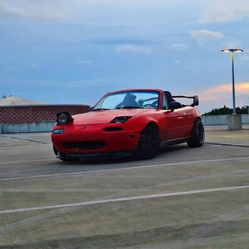 1997 Mazda MX-5 Miata RF Club Convertible 2D