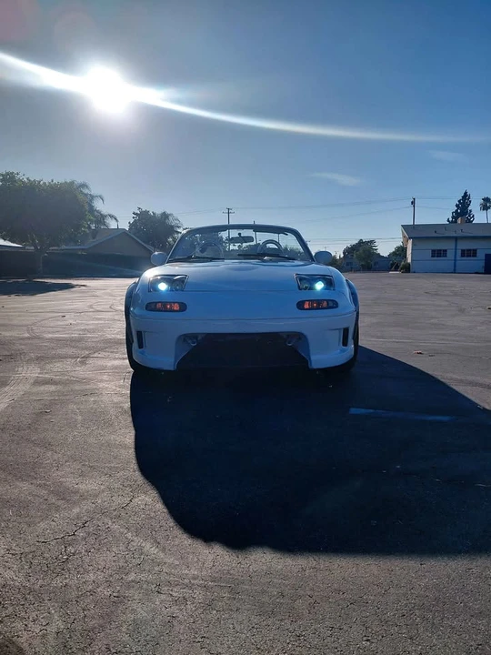 1997 Mazda NA MX-5 Miata - Image 2 of 14