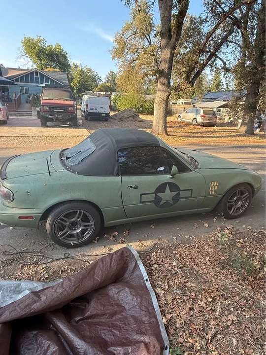 1997 Mazda NA MX-5 Miata - Image 3 of 8