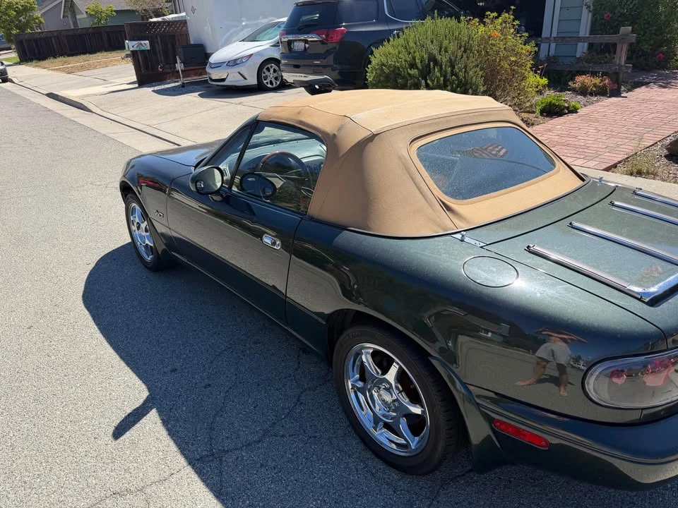 1997 Mazda NA MX-5 Miata - Image 4 of 8