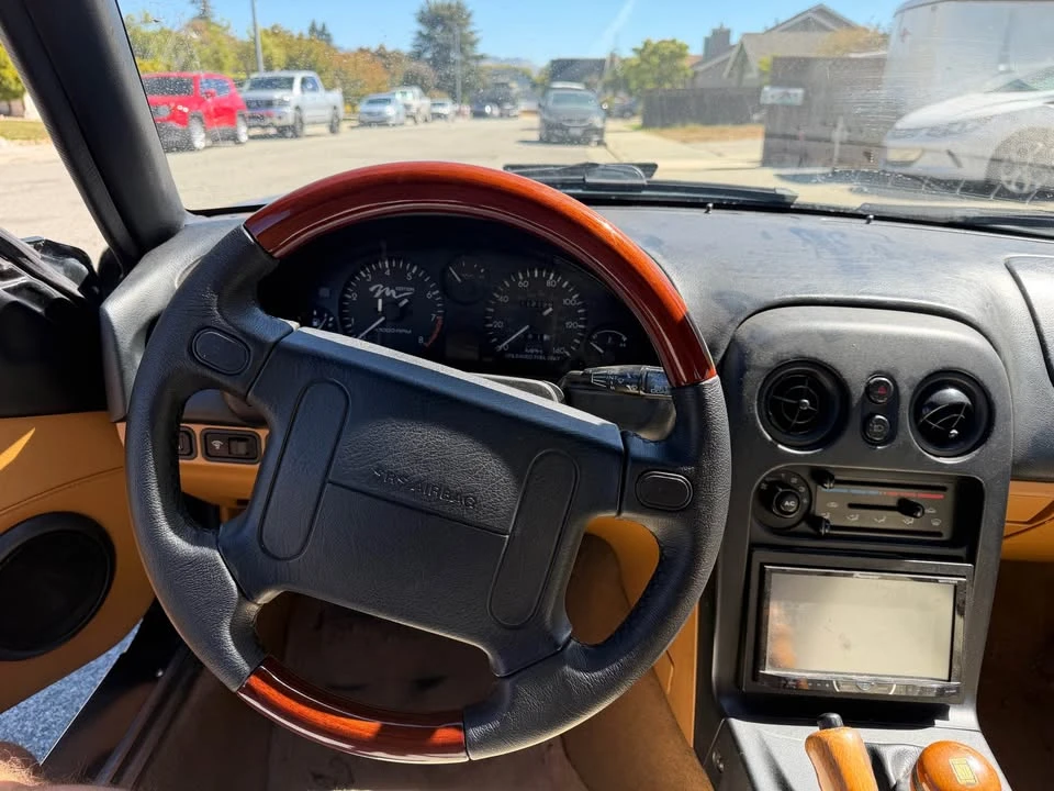 1997 Mazda NA MX-5 Miata - Image 6 of 8