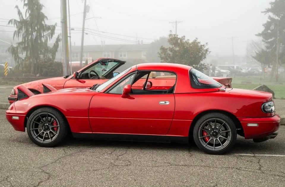 1997 Mazda NA MX-5 Miata - Image 6 of 16