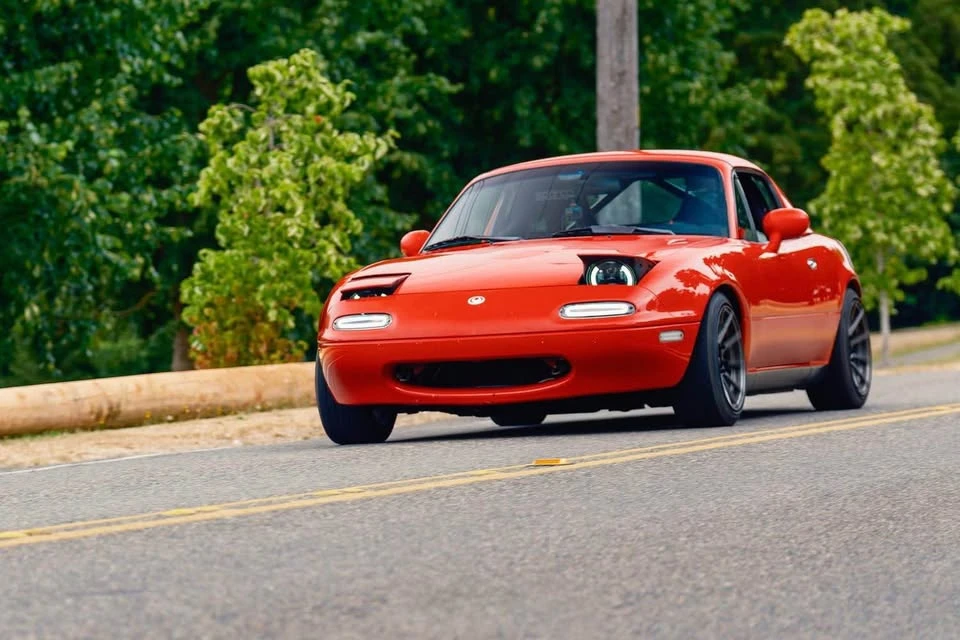 1997 Mazda NA MX-5 Miata - Image 11 of 16