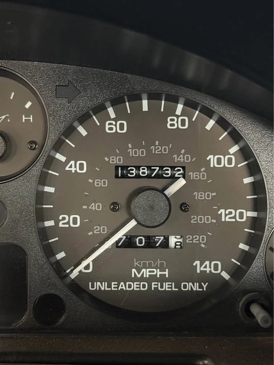 1997 Mazda NA MX-5 Miata - Image 8 of 8