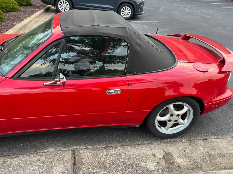1997 Mazda NA MX-5 Miata - Image 6 of 14