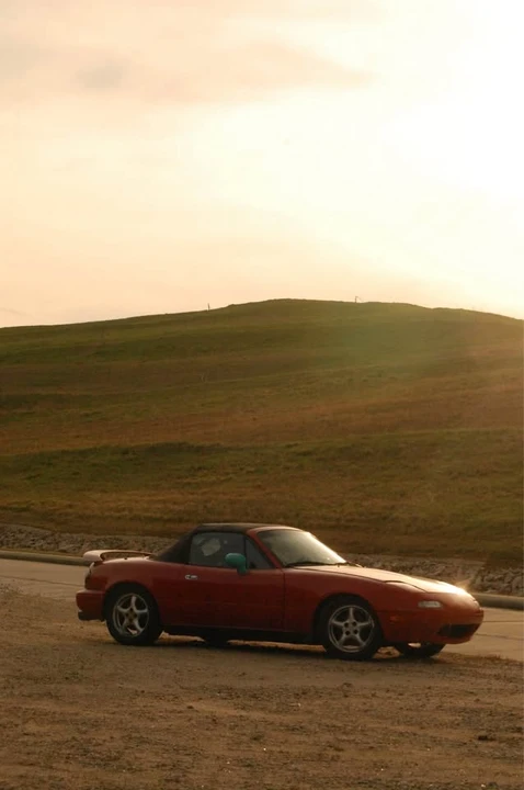 1997 Mazda NA MX-5 Miata - Image 2 of 14