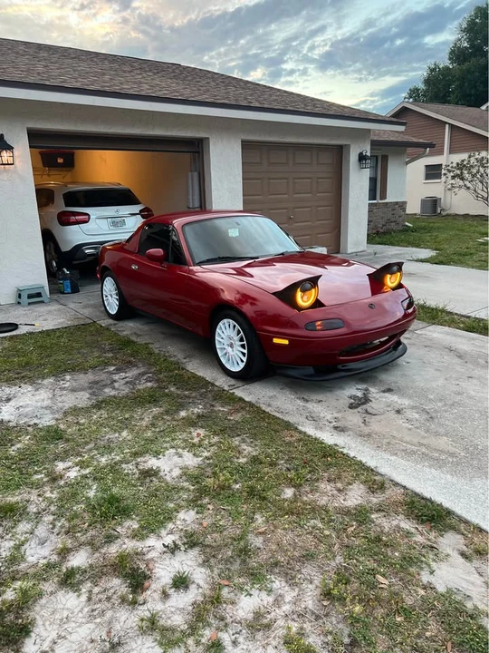 1997 Mazda NA MX-5 Miata - Image 6 of 9