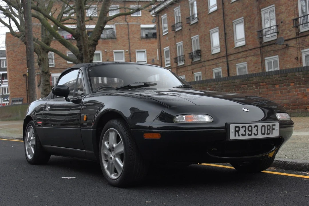 1997 Mazda NA MX-5 Miata - Image 15 of 30