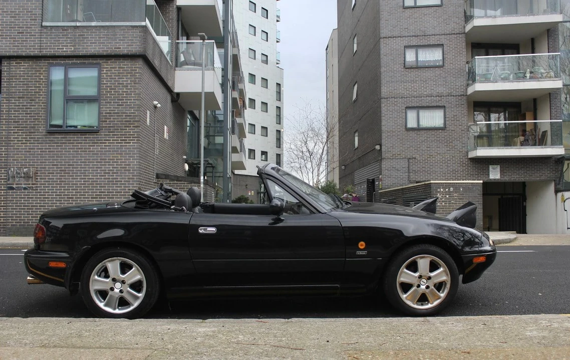 1997 Mazda NA MX-5 Miata - Image 12 of 30