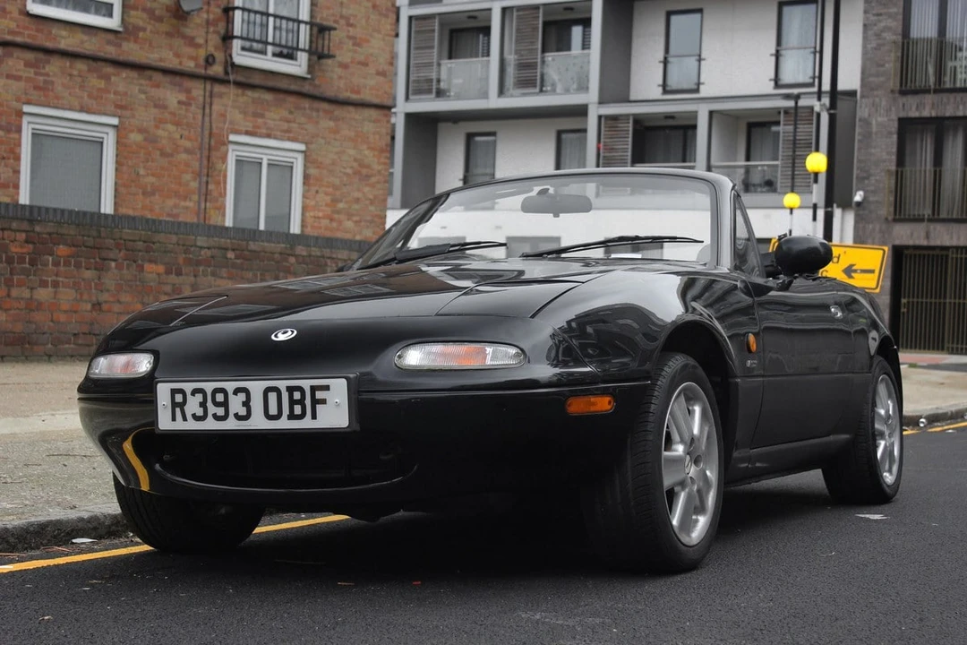 1997 Mazda NA MX-5 Miata - Image 4 of 30