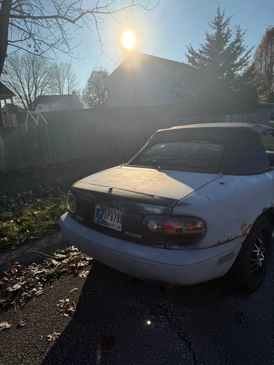 1997 Mazda NA MX-5 Miata - Image 3 of 7