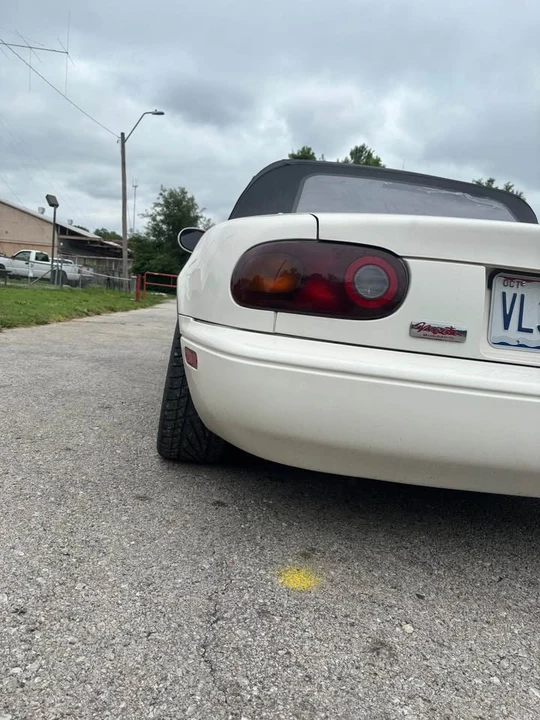 1997 Mazda NA MX-5 Miata - Image 7 of 9