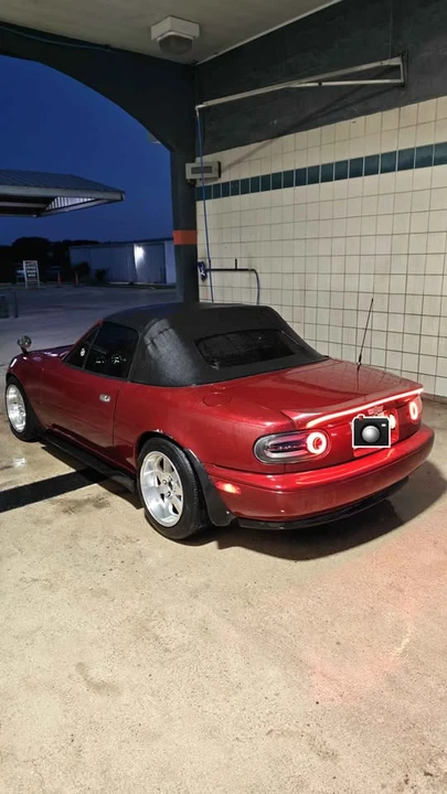 1997 Mazda NA MX-5 Miata - Image 2 of 10