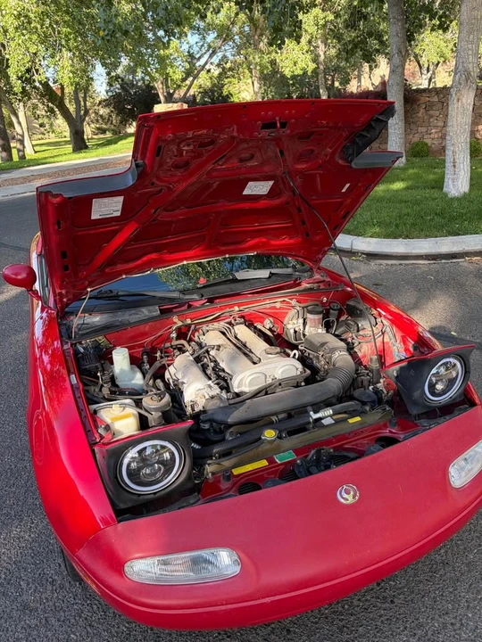 1997 Mazda NA MX-5 Miata - Image 7 of 8
