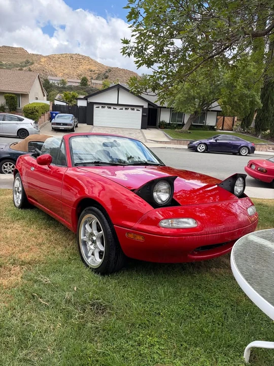 1997 Mazda NA MX-5 Miata - Image 6 of 10