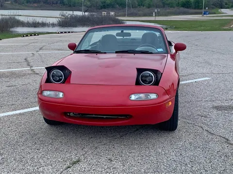 1997 Mazda MX-5 Convertible 2D