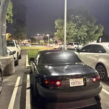 1997 Mazda MX-5 Convertible 2D