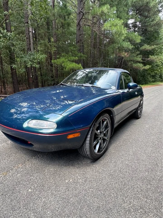1997 Mazda NA MX-5 Miata - Image 2 of 20