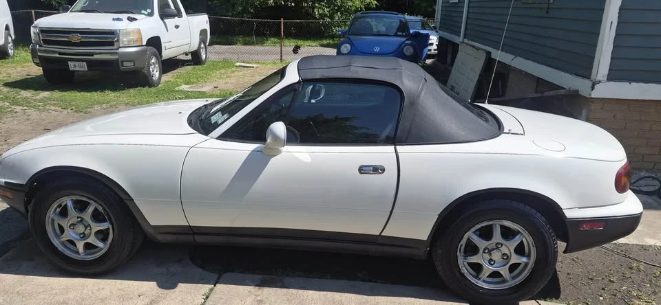 1997 Mazda NA MX-5 Miata - Image 11 of 11