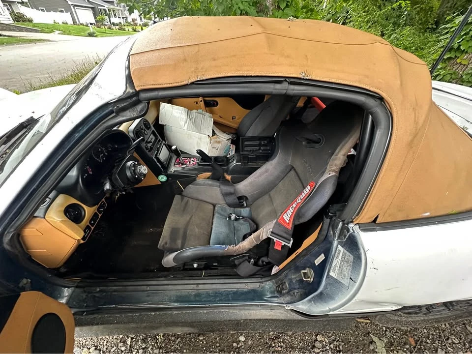 1997 Mazda NA MX-5 Miata - Image 7 of 12