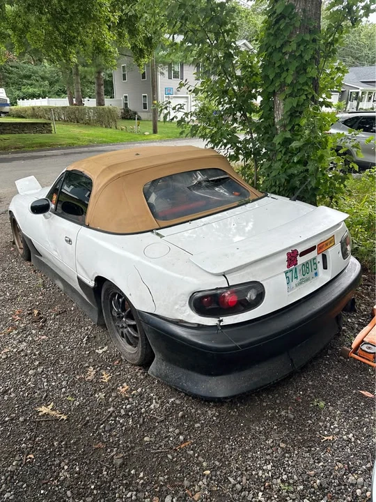 1997 Mazda NA MX-5 Miata - Image 11 of 12
