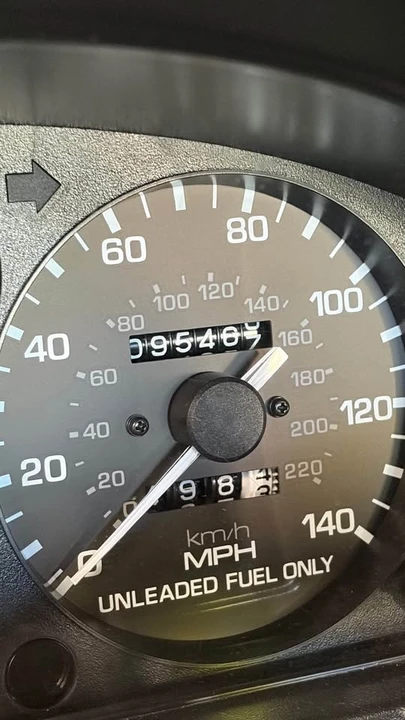 1997 Mazda NA MX-5 Miata - Image 8 of 10