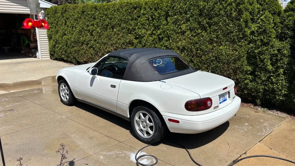 1997 Mazda NA MX-5 Miata - Image 2 of 10
