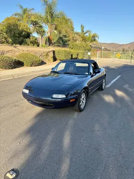 1997 Mazda MX-5 Convertible 2D
