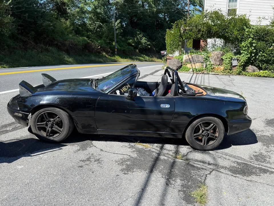1997 Mazda NA MX-5 Miata - Image 13 of 16