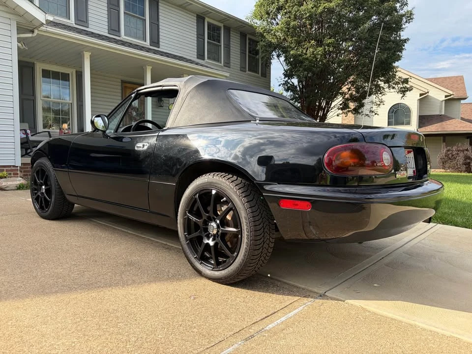 1997 Mazda NA MX-5 Miata - Image 4 of 15