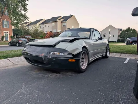 1997 Mazda MX-5 Convertible 2D
