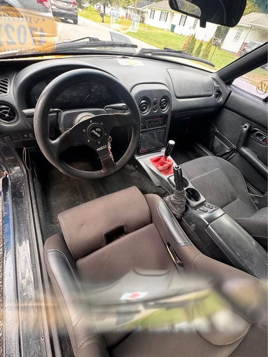1997 Mazda NA MX-5 Miata - Image 3 of 5