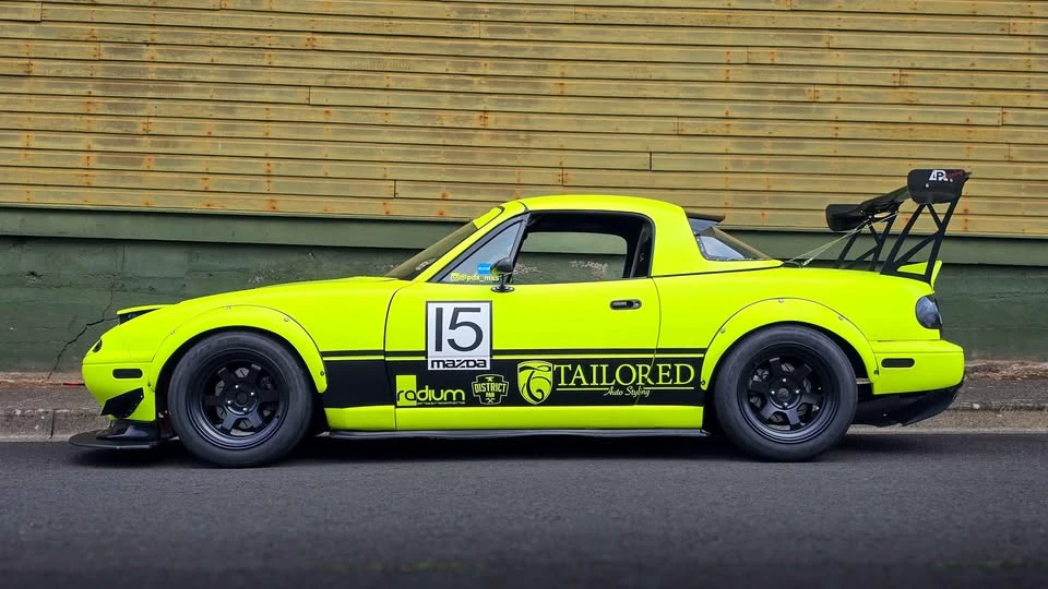 1997 Mazda NA MX-5 Miata - Image 6 of 19