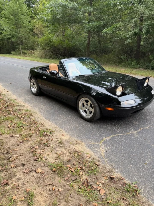 1997 Mazda NA MX-5 Miata - Image 3 of 11