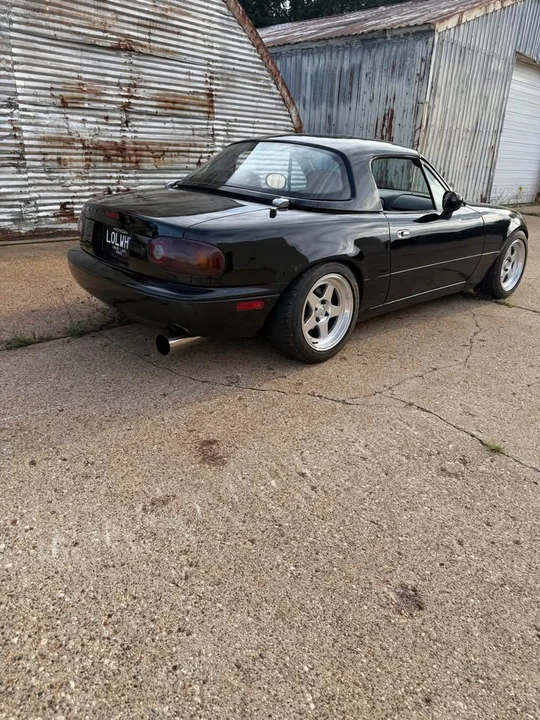 1997 Mazda NA MX-5 Miata - Image 9 of 11