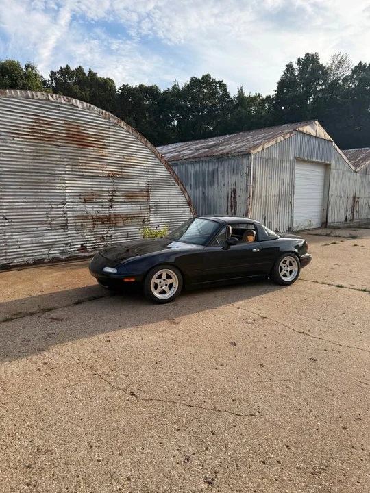 1997 Mazda NA MX-5 Miata - Image 10 of 11